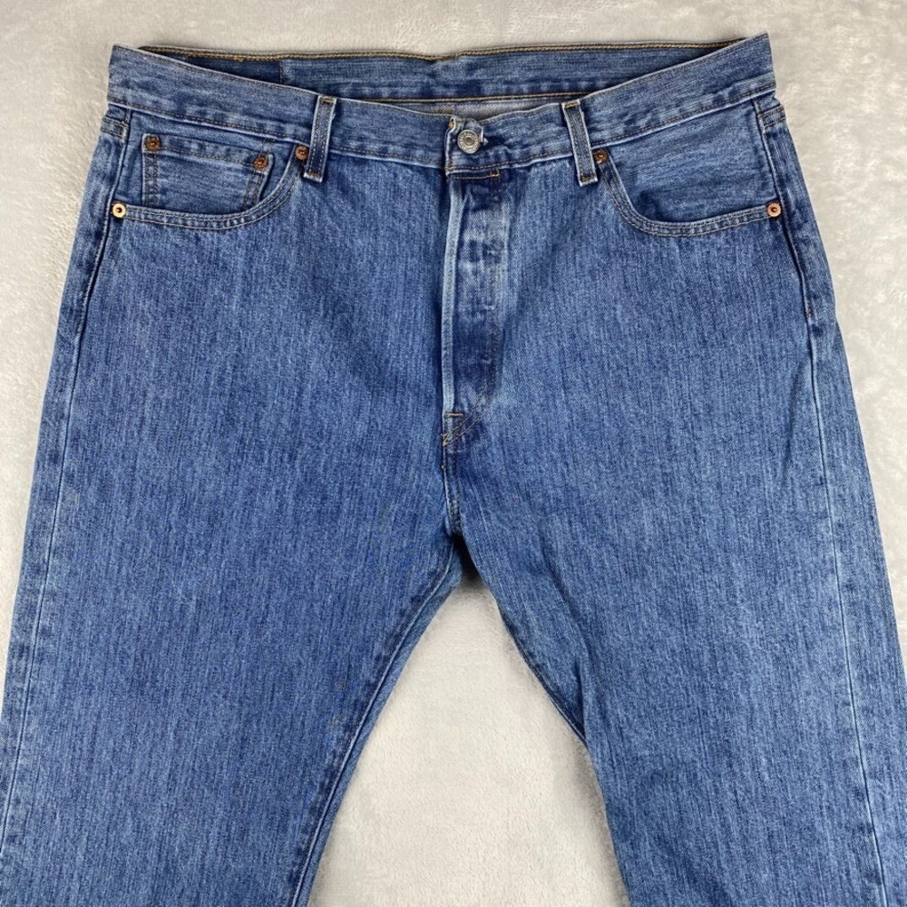 Levis Jeans Mens 36x34 Blue 501 Straight Button Fly Western American Denim